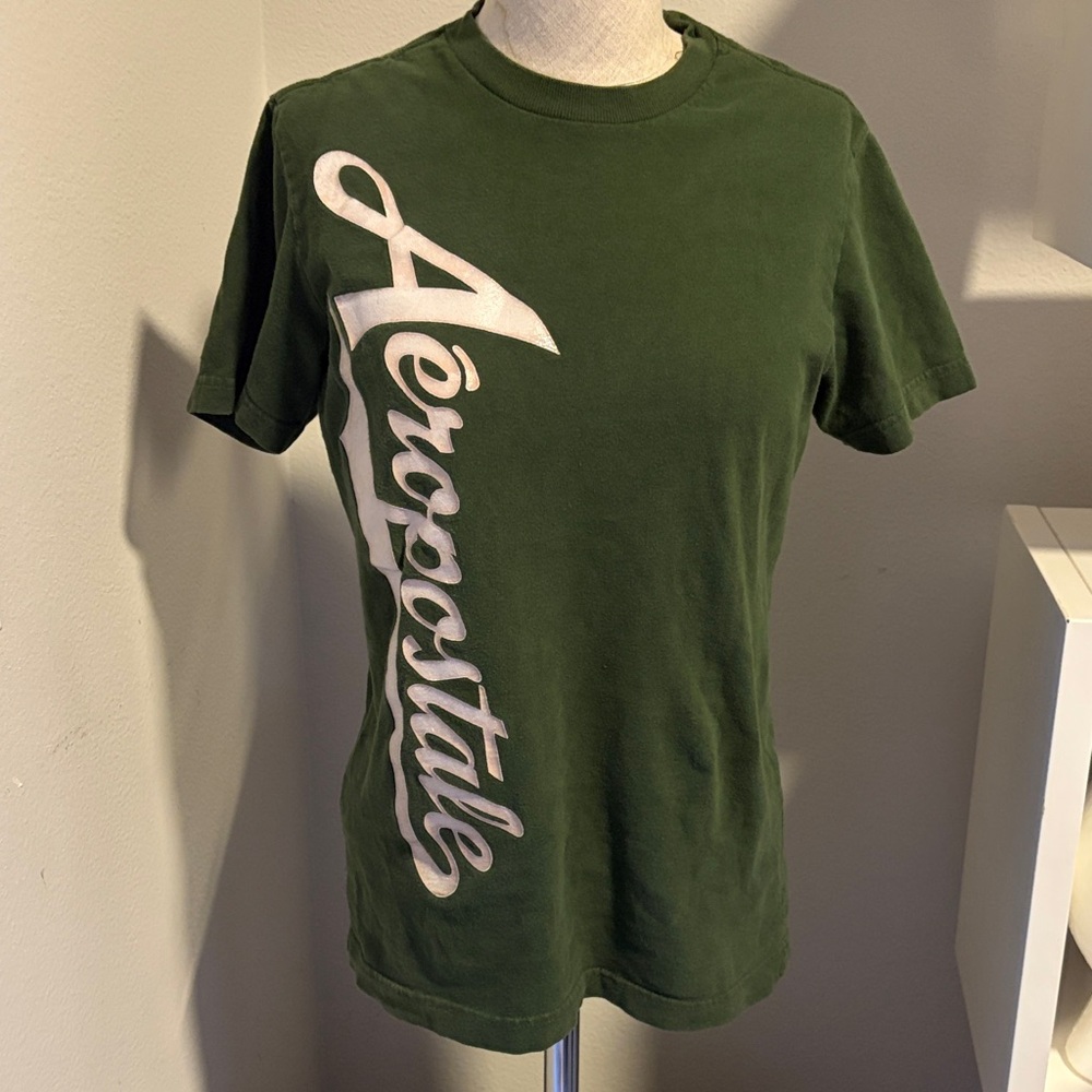 Aeropostale Dark Green Tee with White Script Size XS